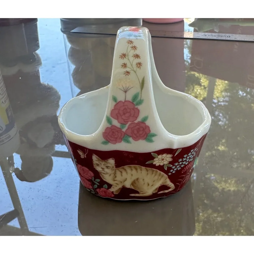 Vintage Ceramic Cat Rose Handle‎ Basket Trinket Dish Home Decor Accent so cute